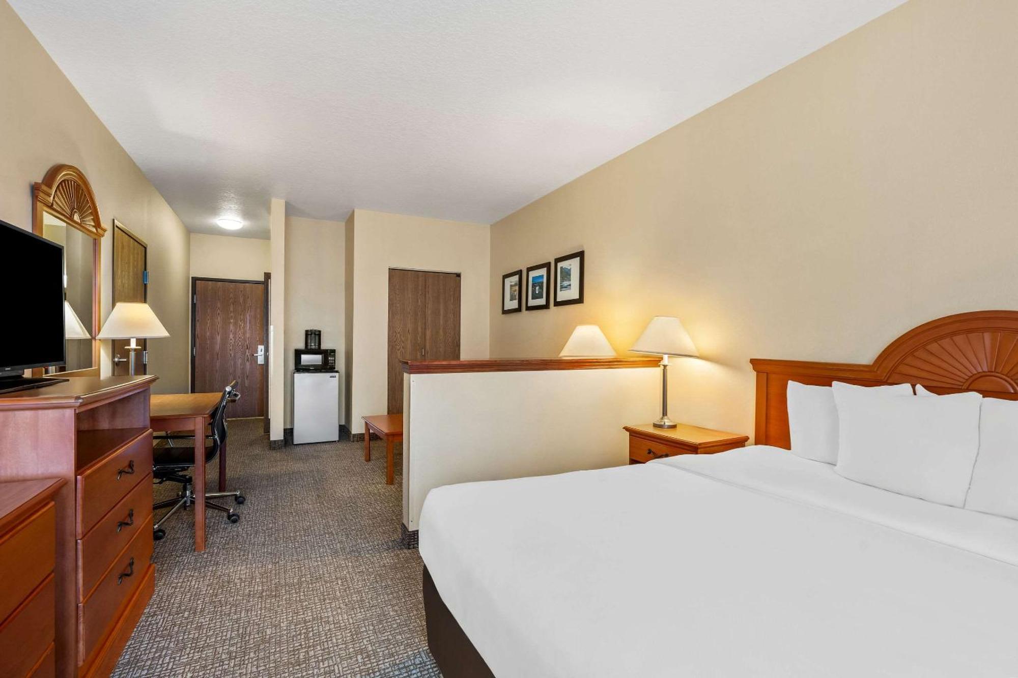 Comfort Inn & Suites Hermiston Exterior foto
