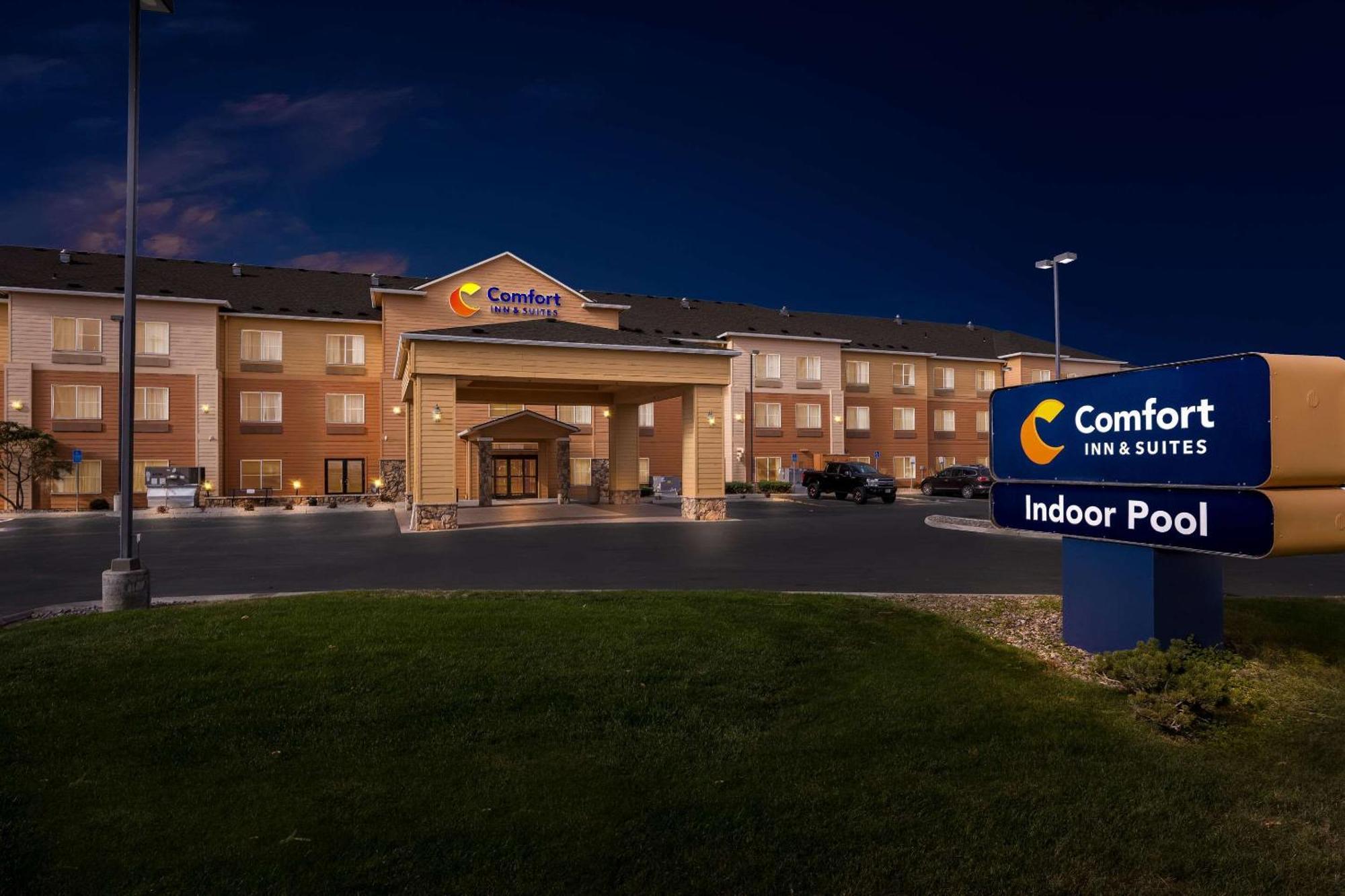 Comfort Inn & Suites Hermiston Exterior foto